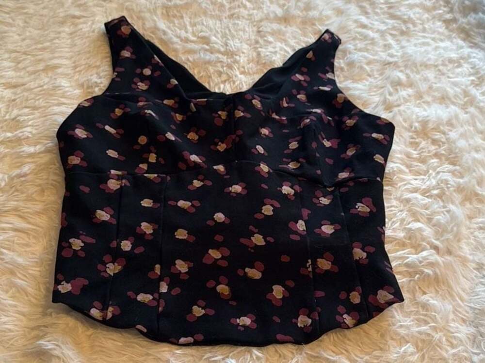 Cabi‎ Black Flower Burst Lean Tank Style 4207 Size S